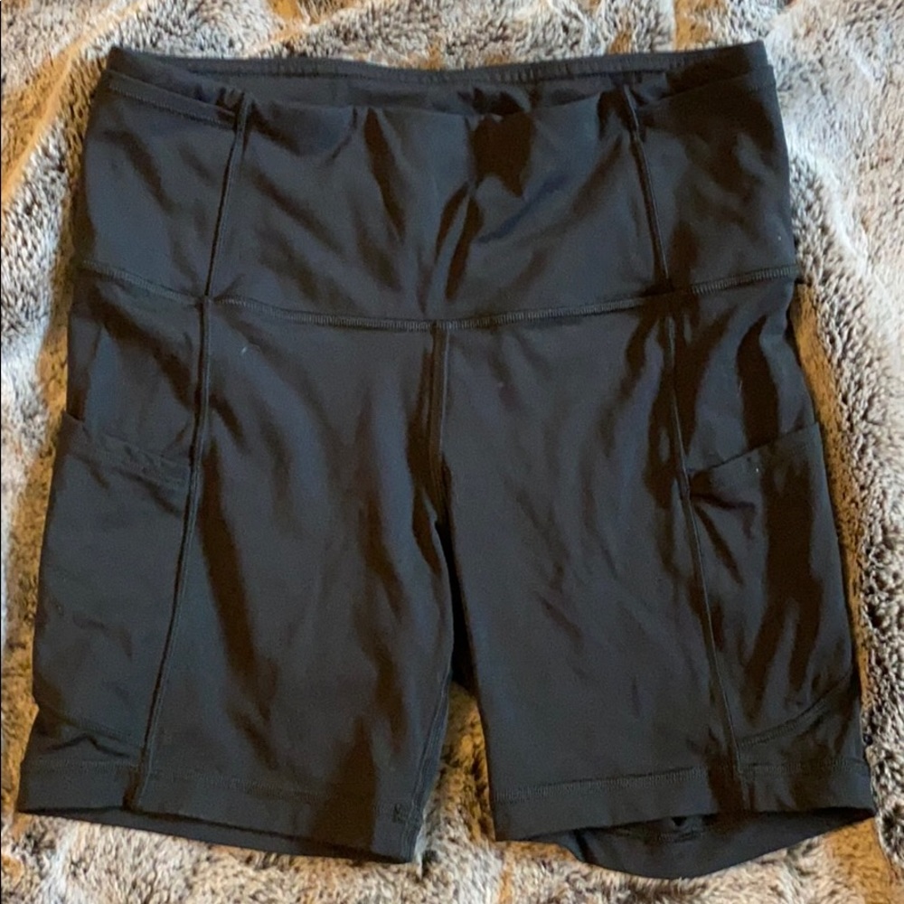 Lululemon Speed Up Short